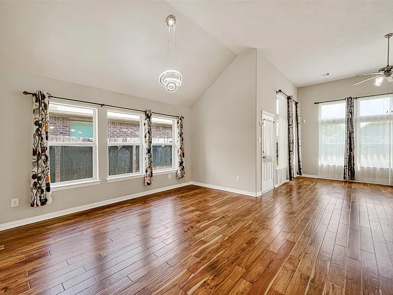 2410 Horned Owl Dr — Photo 12