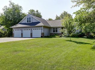 2127 Setter Dr, Kronenwetter, WI 54455