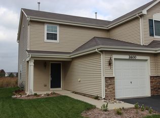 2600 Carlisle Ln, Hampshire, IL 60140