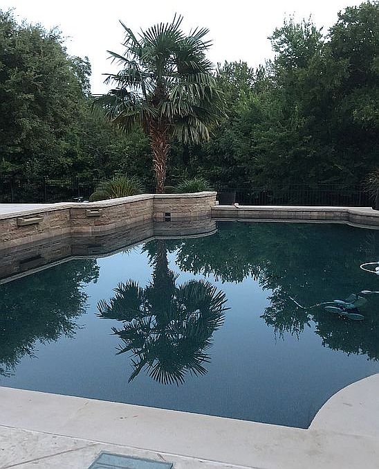 1st image of 300 Longhorn Dr