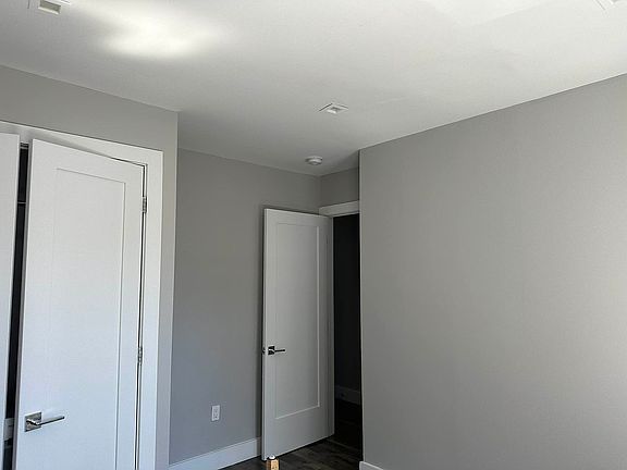 5th image of 411 E 118th St APT 3
