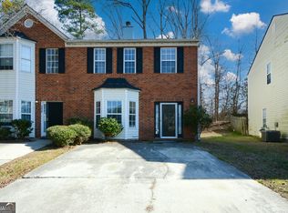 5460 Hampton Ct, Atlanta, GA 30349