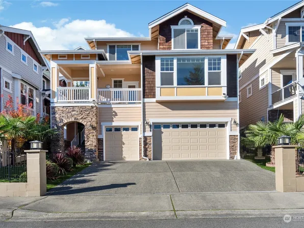 319 Maple Avenue NW, Renton, WA 98057