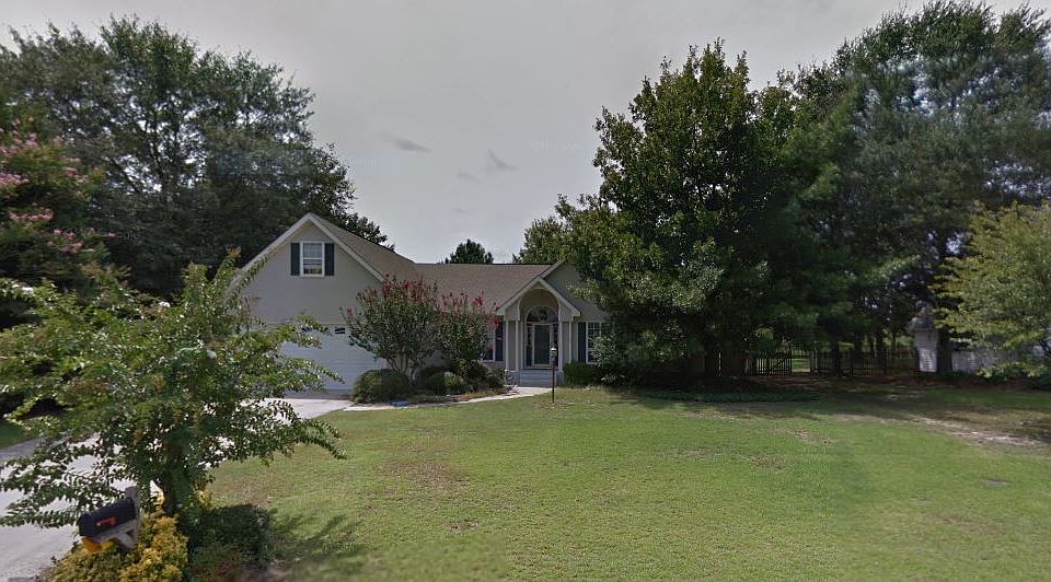 2nd image of 208 Doublegate Dr