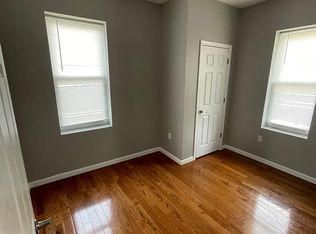 58 Steuben St #3A, East Orange, NJ 07018