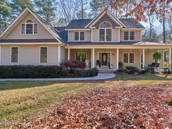 990 Nightingale Place, Vass, NC 28394