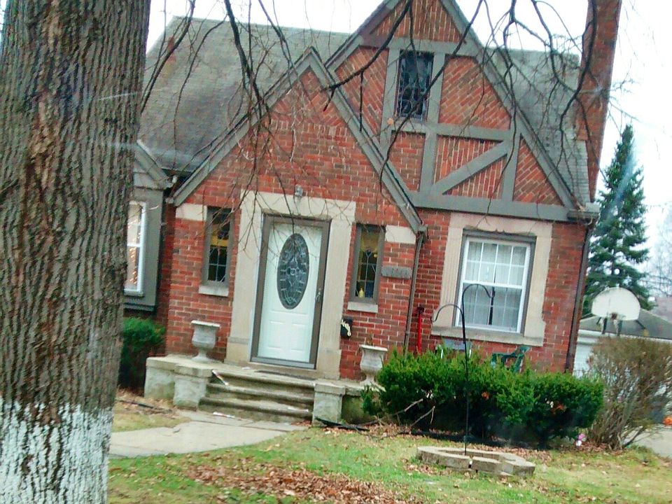 1st image of 16046 Eastwood St