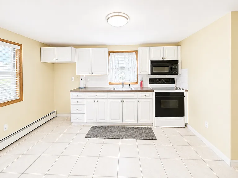 263 Commack Rd #2 — Photo 6