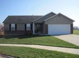 52 Pearl Creek Ct, Wentzville, MO 63385