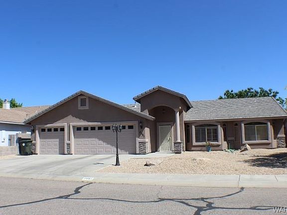 5th image of 2081 John Wayne Dr