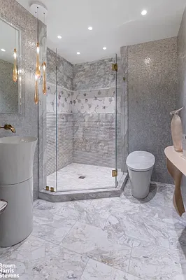 Bathroom, photo 2