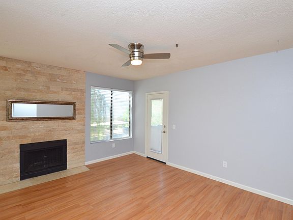 2nd image of 4925 E Desert Cove Ave Unit 203
