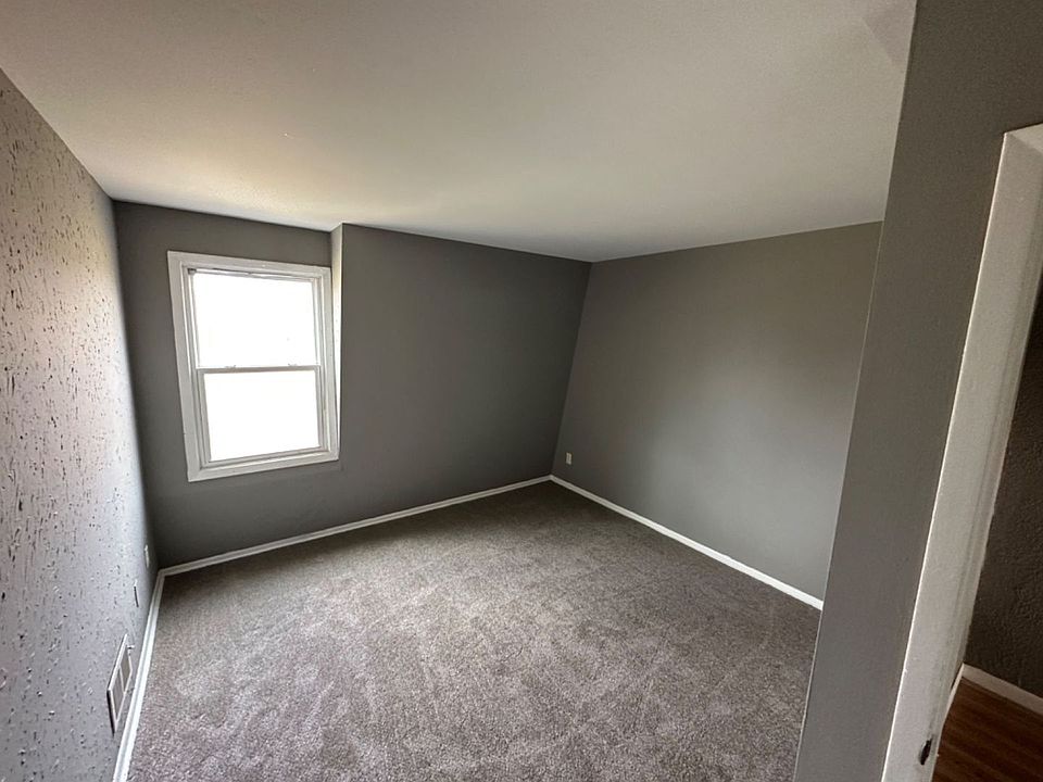 88279281 Woodlands Condos Apartment Rentals Milwaukee, WI Zillow