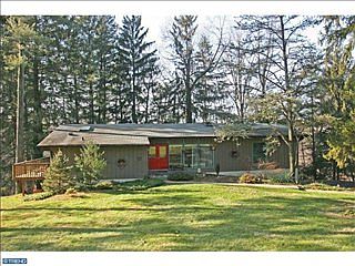 2nd image of 118 Maggies Ln