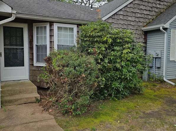 13 Alpine Rd, Manchester Township, NJ 08759