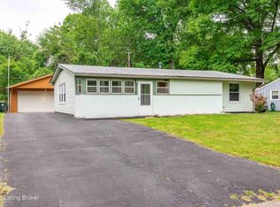 1718 Ashmoor Ln, Moorland, KY 40223