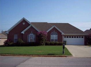 110 Hollywood Ave, Muscle Shoals, AL 35661