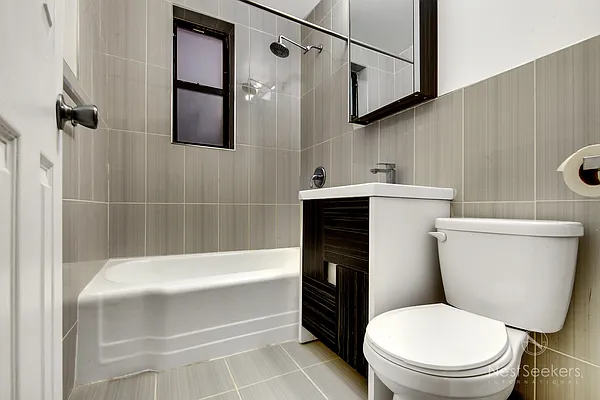 Rented by Nest Seekers International | media 14