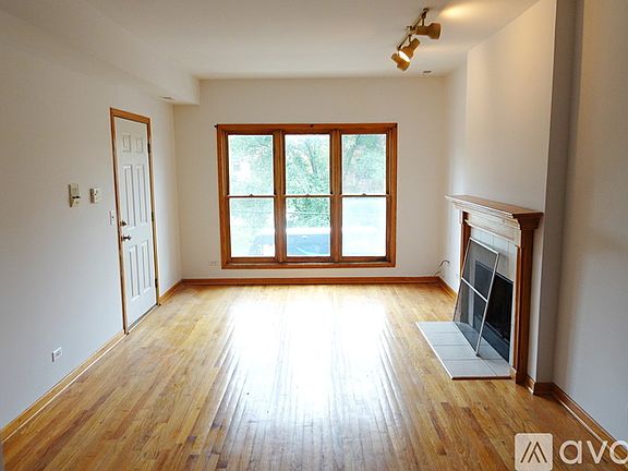 5th image of 2849 N Clybourn Ave #2R