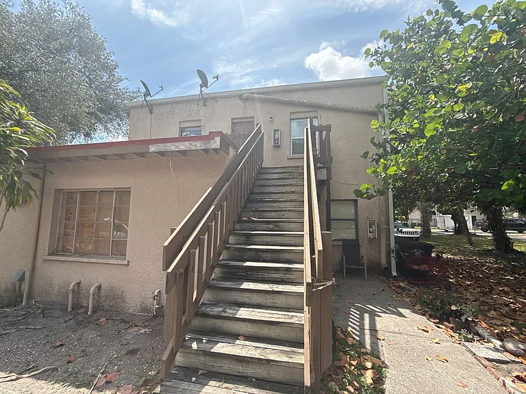 3619 Seminole Ave — Photo 11