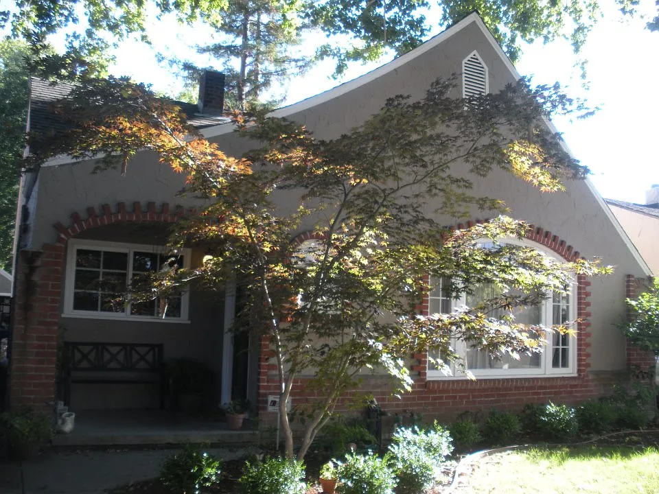 1816 2nd Ave photo 1