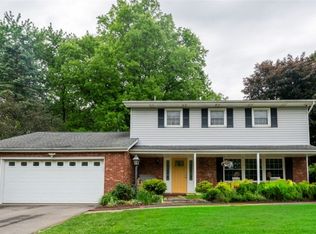 123 Southview Dr, Harmony, PA 16037