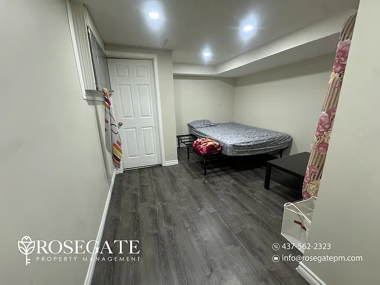 20 Pluto Dr #2 — Photo 6