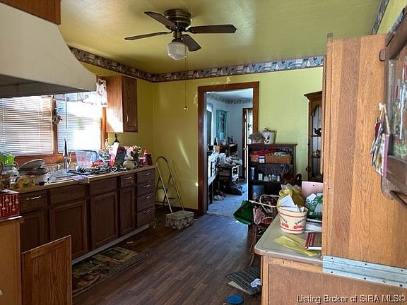 5th image of 605 Berkey Street