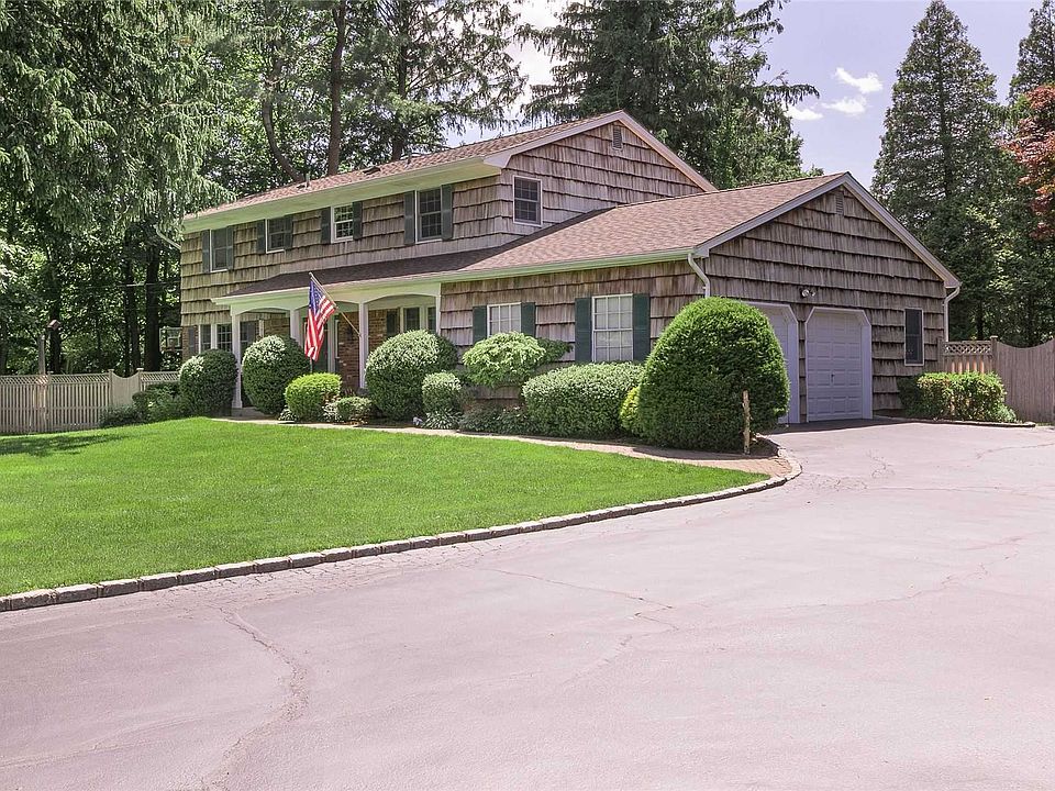 1st image of 2 Glenrich Dr
