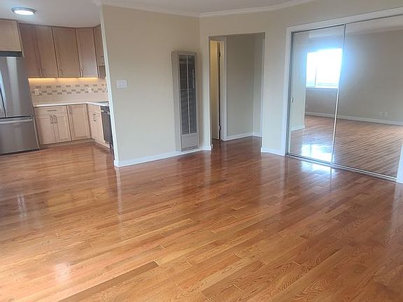 2nd image of 4323 20th St APT 7