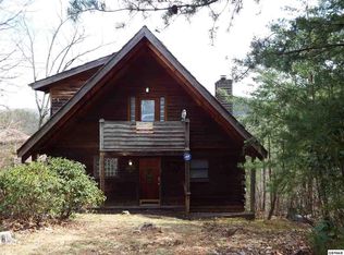 915 Vista Way, Pigeon Forge, TN 37876