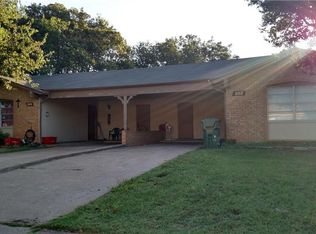 302 Cliff Dr, Garland, TX 75042