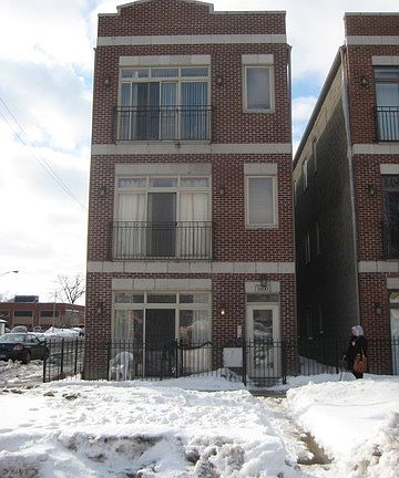 2nd image of 1600 N Nagle Ave #2