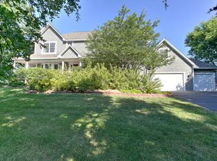 10180 Oakgreen Ave N, Stillwater, MN 55082