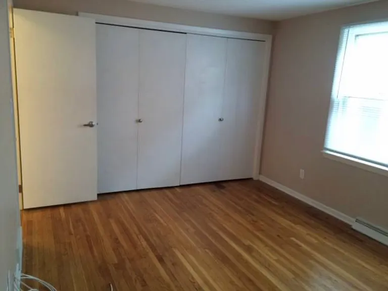 151 Linwood Ave #3L — Photo 6
