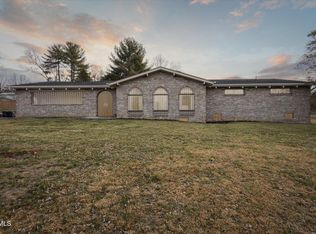 100 Tudor Pl, Bristol, TN 37620