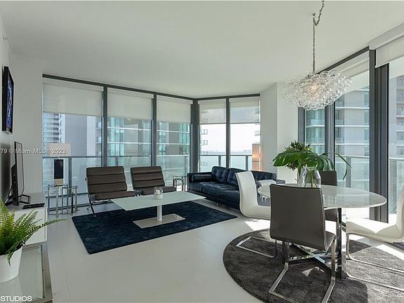 3rd image of 501 NE 31st St #2406