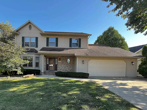 1581 Westhaven Cir, Oshkosh, WI 54904