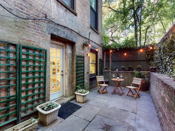 31 West 10th Street image 1 of 9