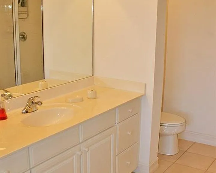 4640 Turnberry Lake Dr #403 — Photo 9