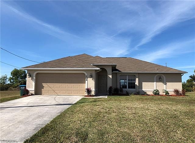1st image of 202 NW 23rd Ave