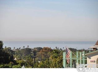 3330 Highland Dr, Carlsbad, CA 92008