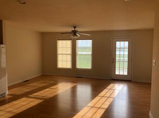2106 N Prairie St #B, Tuscola, IL 61953