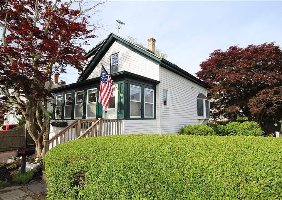 47 Eustis Ave, Newport, RI 02840 Zillow