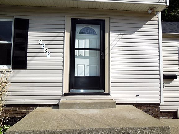 Welcome to 3732 Vernon