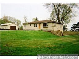 1st image of 3080 15th St NE