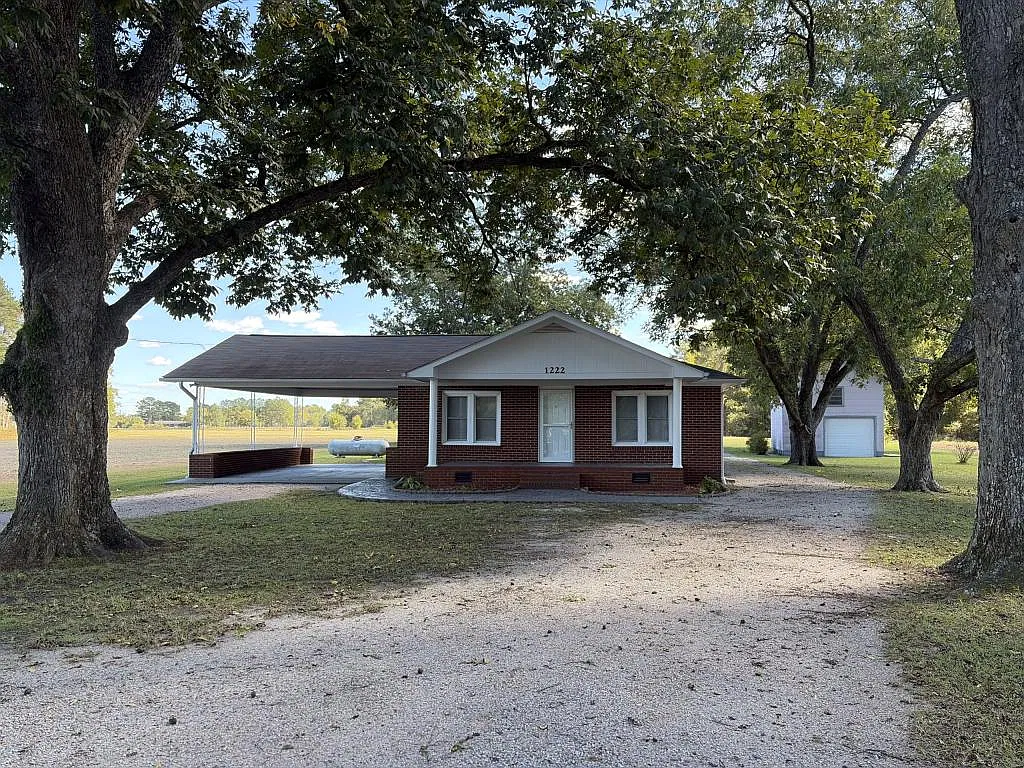 1222 St Anna Rd — Photo 1
