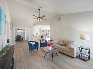 411 SE 17th Pl, Cape Coral, FL 33990