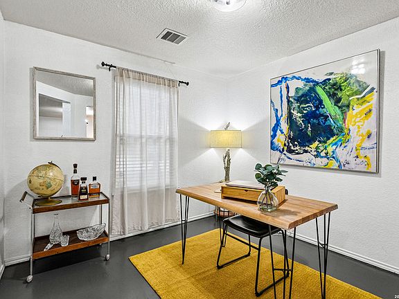 5th image of 2123 Barlow Oak