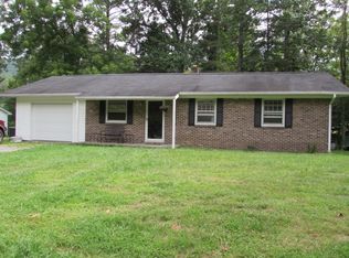 2446 Railroad Trl, Bastian, VA 24314